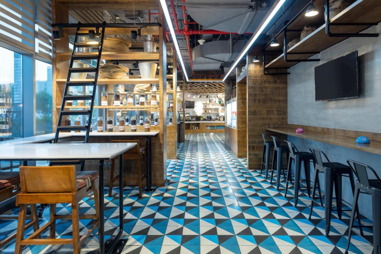 מלון Crowne Plaza Doha - The Business Park By Ihg מראה חיצוני תמונה The interior of the restaurant