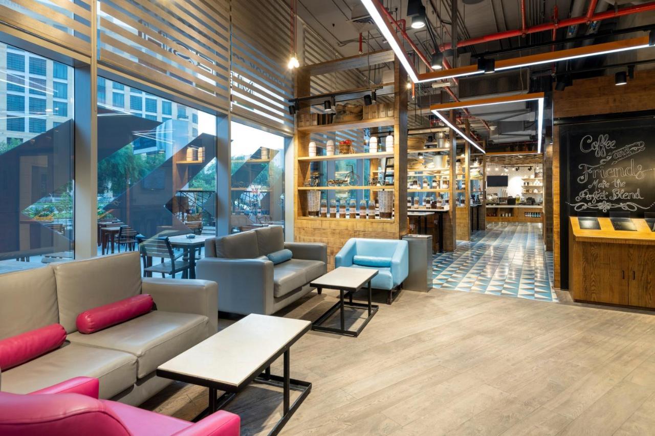 מלון Crowne Plaza Doha - The Business Park By Ihg מראה חיצוני תמונה The interior of the lounge